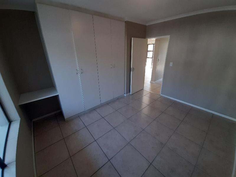 To Let 2 Bedroom Property for Rent in Burgundy Estate Western Cape